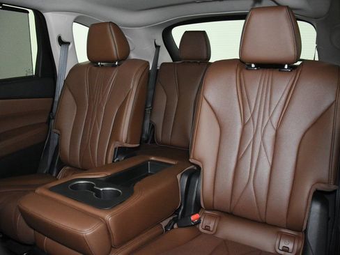 Used 2025 Acura MDX w/ Advance Package image 28