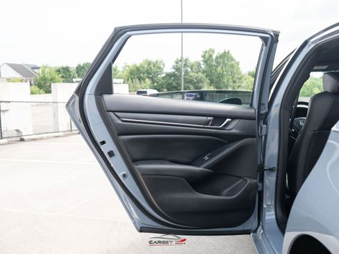 Used 2021 Honda Accord Sport image 41