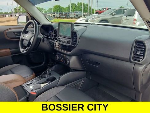 Used 2023 Ford Bronco Sport Outer Banks w/ Tech Package AWD/4WD image 29