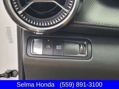 Used 2025 Chevrolet Equinox LT image 24