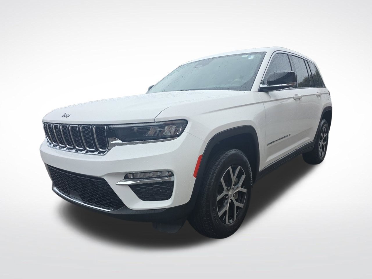 Used 2023 Jeep Grand Cherokee Limited RWD image 3