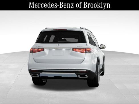 Certified 2026 Mercedes-Benz GLS 450 4MATIC image 24
