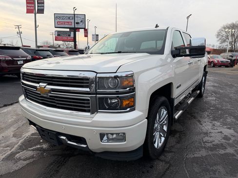 Used 2014 Chevrolet Silverado 1500 High Country image 3