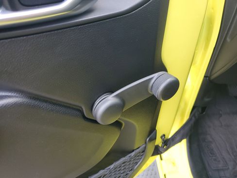 Used 2023 Jeep Wrangler Sport image 19