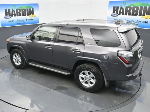 Used 2018 Toyota 4Runner SR5 Premium image 25