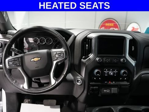 Used 2022 Chevrolet Silverado 3500 LT w/ Convenience Package AWD/4WD image 2
