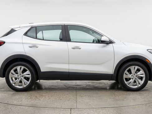 Used 2025 Buick Encore GX Preferred image 11