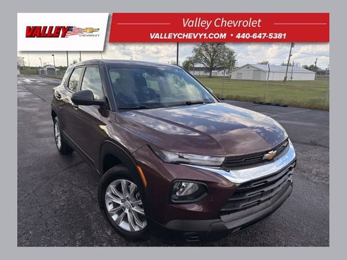 Used 2023 Chevrolet TrailBlazer LS FWD image 1