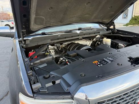 Used 2014 GMC Sierra 1500 Denali w/ Suspension Package, Off-Road image 24