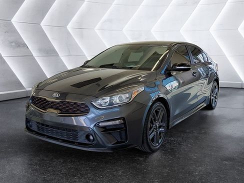 Used 2020 Kia Forte GT-Line FWD image 3