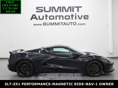 Used 2023 Chevrolet Corvette Stingray Premium Cpe w/ Z51 Performance Package image 1