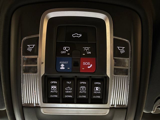Used 2019 RAM 1500 Laramie AWD/4WD image 23