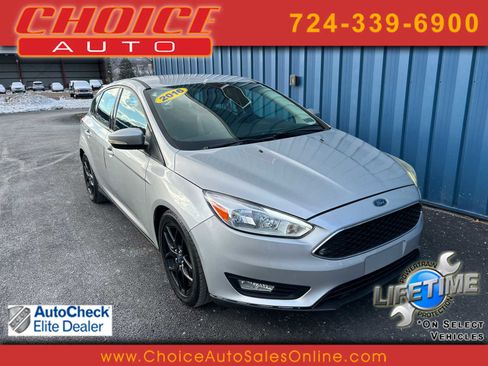 Used 2016 Ford Focus SE w/ Equipment Group 201A image 1