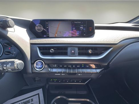 Used 2022 Lexus UX 250h w/ Accessory Package (Z1) image 10