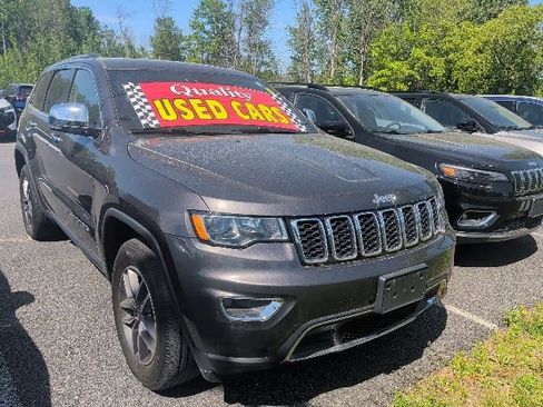 Used 2021 Jeep Grand Cherokee Limited w/ Trailer Tow Group IV AWD/4WD image 3