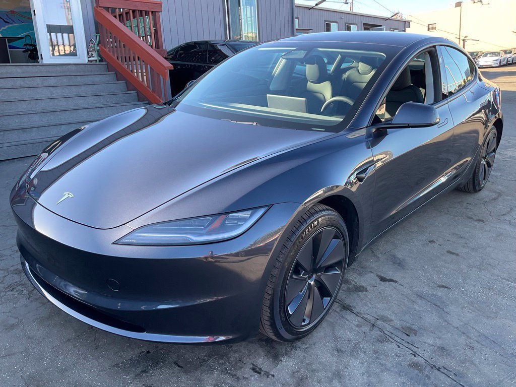 Used 2025 Tesla Model 3 Long Range RWD image 88