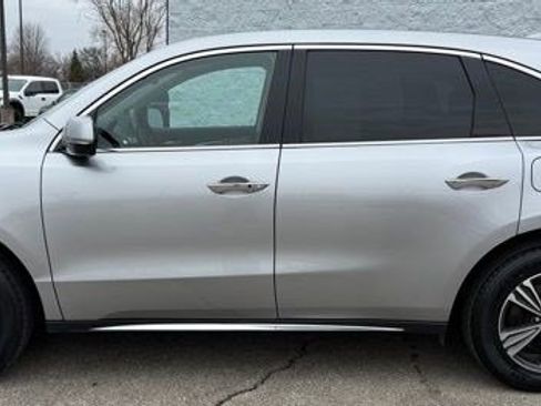 Used 2018 Acura MDX FWD image 2