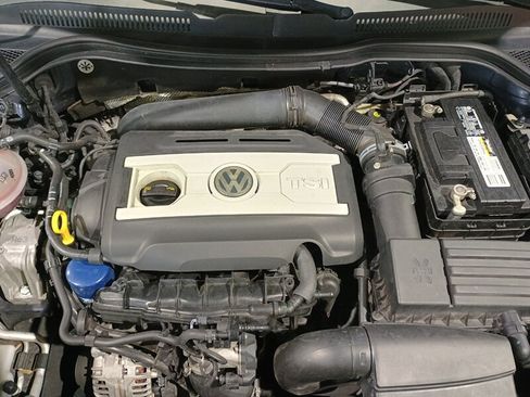 Used 2014 Volkswagen CC Sport FWD image 43