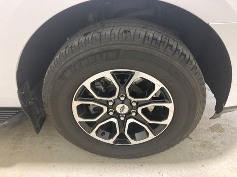Used 2024 Ford Expedition Max XLT AWD/4WD image 15