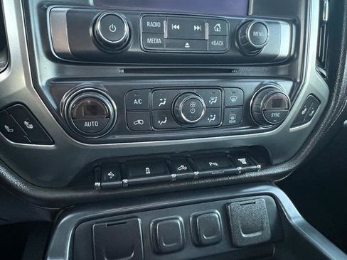 Used 2015 Chevrolet Silverado 2500 LTZ AWD/4WD image 19