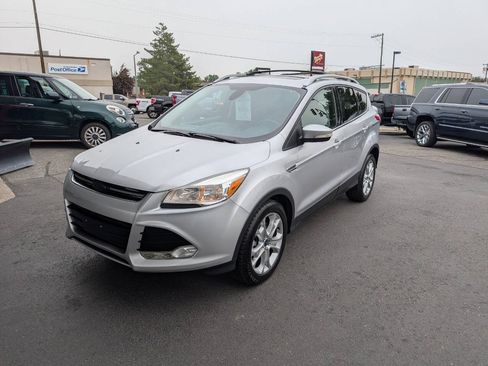 Used 2015 Ford Escape Titanium AWD/4WD image 3
