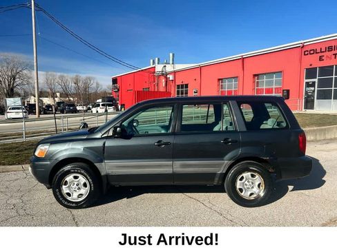 Used 2004 Honda Pilot LX image 3