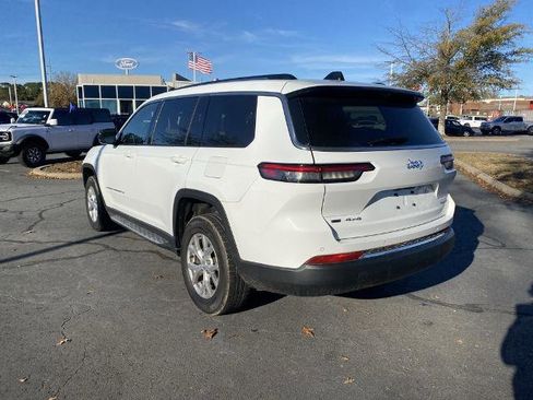 Used 2023 Jeep Grand Cherokee L Limited w/ Luxury Tech Group II image 6