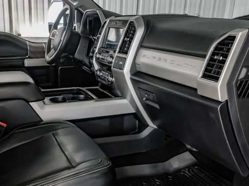 Used 2019 Ford F350 Lariat w/ Lariat Ultimate Package AWD/4WD image 12