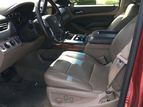 Used 2015 Chevrolet Tahoe LTZ AWD/4WD image 4