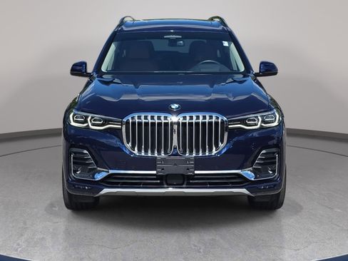 Used 2022 BMW X7 xDrive40i w/ Premium Package AWD/4WD image 2