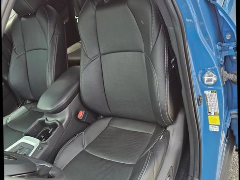 Used 2024 Toyota RAV4 SE AWD/4WD image 10