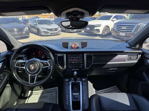 Used 2017 Porsche Macan GTS image 26