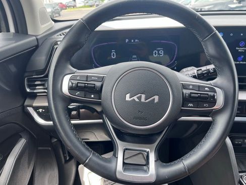 Certified 2024 Kia Sportage EX FWD image 10