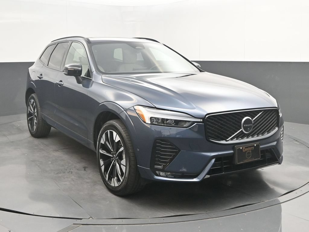 Certified 2026 Volvo XC60 B5 Plus AWD/4WD image 9