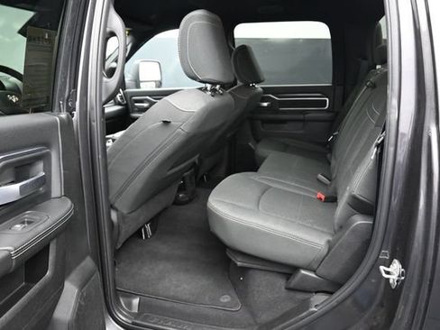 Used 2025 RAM 2500 Big Horn AWD/4WD image 30