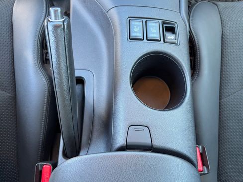 Certified 2024 Nissan Z Performance w/ Floor Mat Package image 28