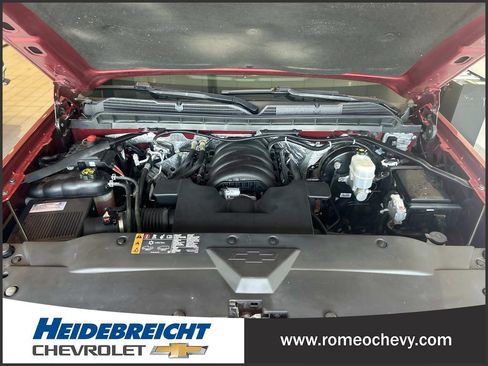 Used 2018 Chevrolet Silverado 1500 LTZ Z71 AWD/4WD image 9