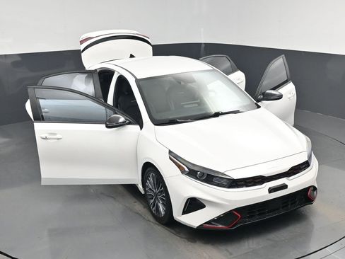 Certified 2024 Kia Forte GT-Line image 52