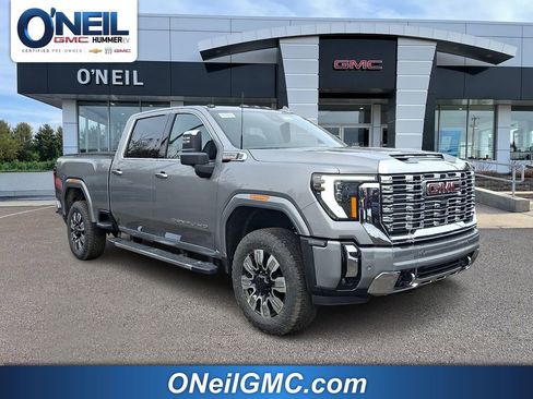 New 2026 GMC Sierra 2500 Denali w/ Denali Reserve Package AWD/4WD image 1