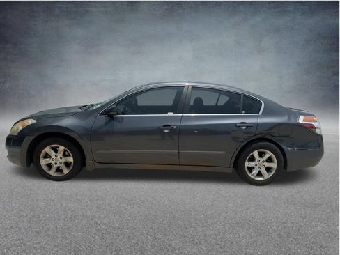 Used 2009 Nissan Altima 2.5 S w/ Convenience Plus Pkg FWD image 3