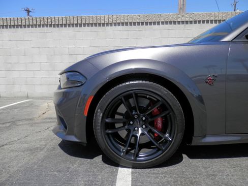 Used 2023 Dodge Charger SRT Hellcat w/ Harman/Kardon Audio Group image 39
