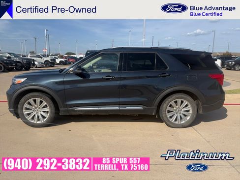 Used 2022 Ford Explorer Limited w/ Equipment Group 301A RWD image 4
