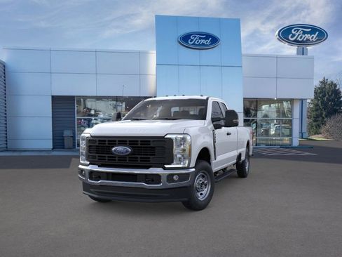 New 2025 Ford F350 XL w/ XL Chrome Package image 2