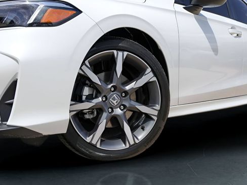 Used 2026 Honda Civic Sport image 4