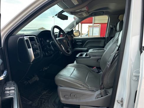 Used 2017 Chevrolet Silverado 1500 LT w/ All Star Edition image 10