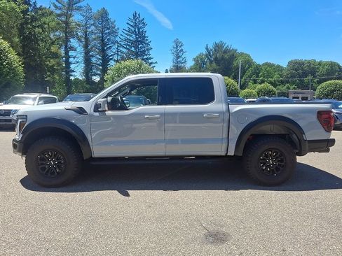 Used 2024 Ford F150 Raptor AWD/4WD image 5