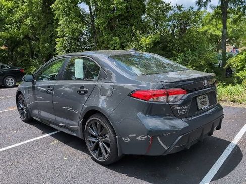 Used 2023 Toyota Corolla SE FWD image 9