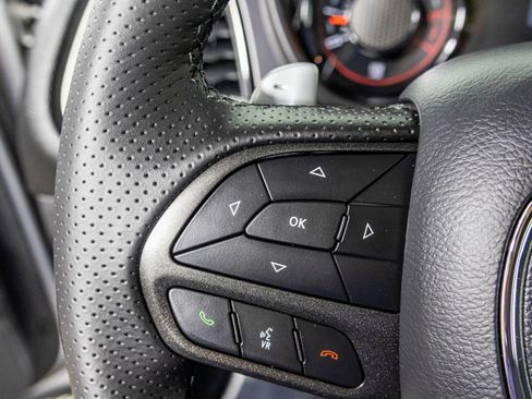 Used 2022 Dodge Challenger R/T w/ Driver Convenience Group image 35