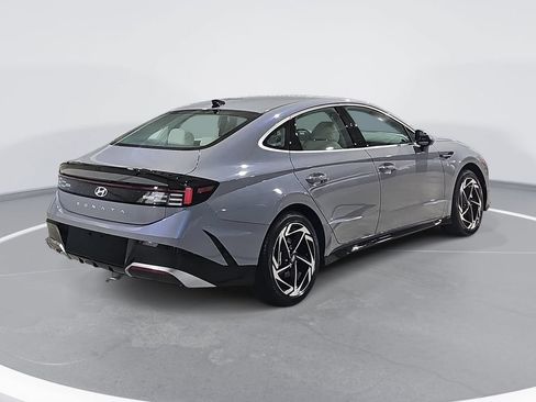 New 2026 Hyundai Sonata SEL FWD image 5