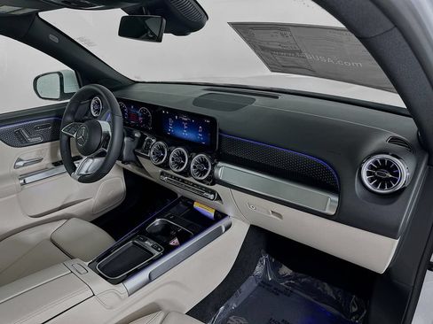 Used 2026 Mercedes-Benz GLB 250 image 29